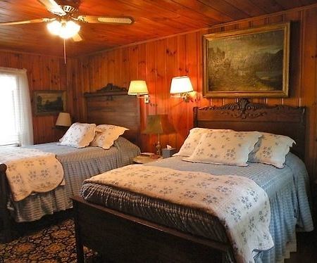 The Inn At Brevard (Adults Only) Eksteriør bilde