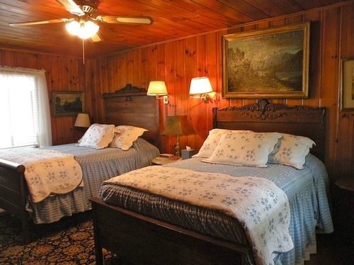 The Inn At Brevard (Adults Only) Eksteriør bilde